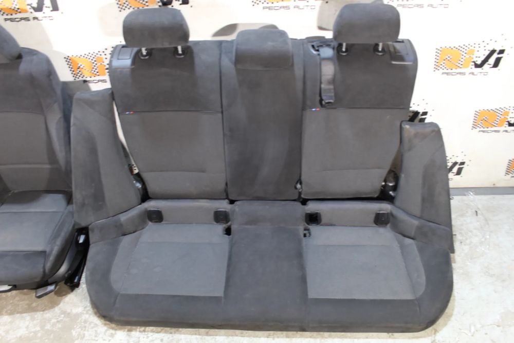 Conjunto de bancos BMW X1 (E84)
