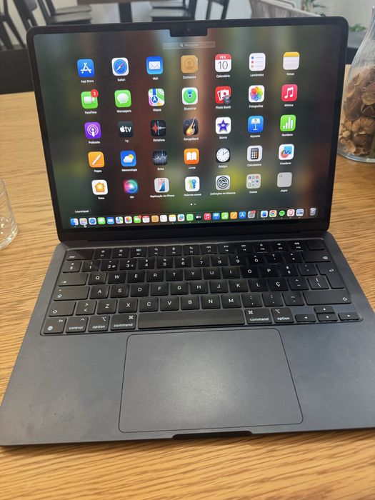 MacBook Air M2  16GB RAM- Novo com caixa - 100% Bateria