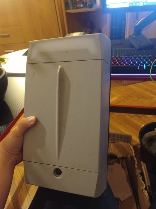 Napęd sufitowy do bramy garażowej