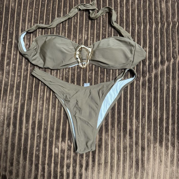 Жіночий трендовий роздільний купальник, розмір М