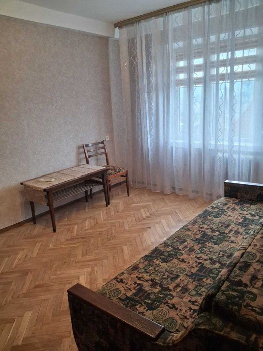 Оренда 2-кімнатної на Берестейському проспекті 18