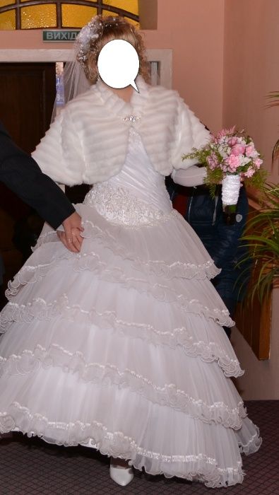 Прокат свадебной шубки