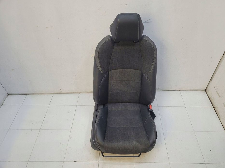 toyota corolla e21 18r- fotel pół skóra poduszka airbag prawy przód