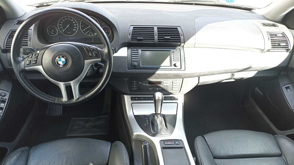 Bmw x5 E53 ano 2002 muitos extras IUC 74€