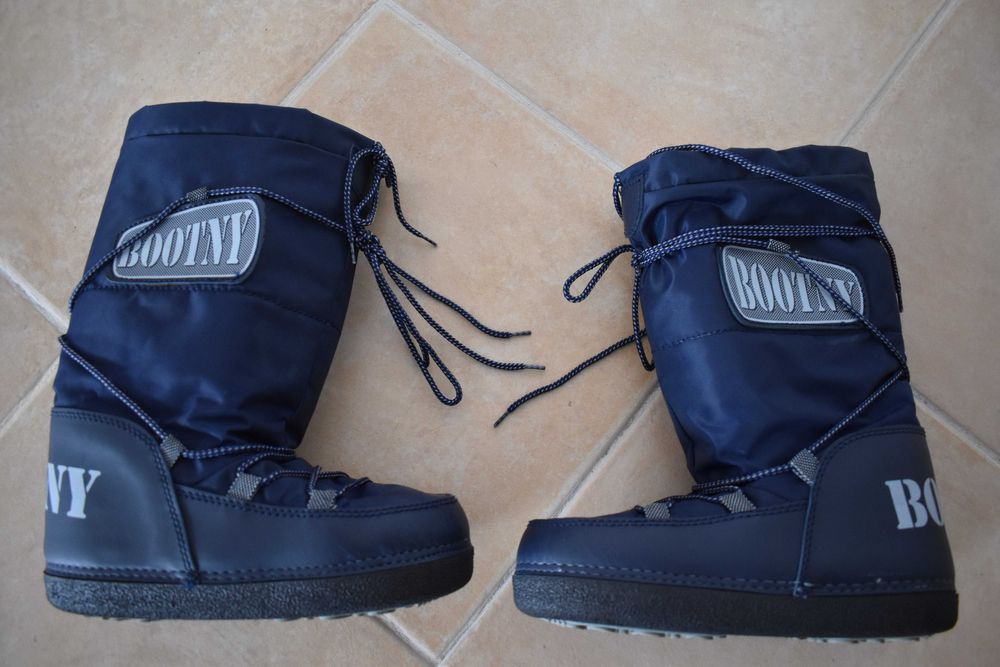 Ski Boots / Botas da neve/ snow boots [35-37]
