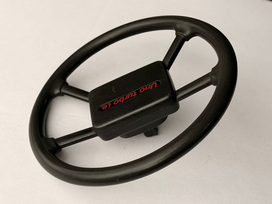 Volante Fiat Uno Turbo IE