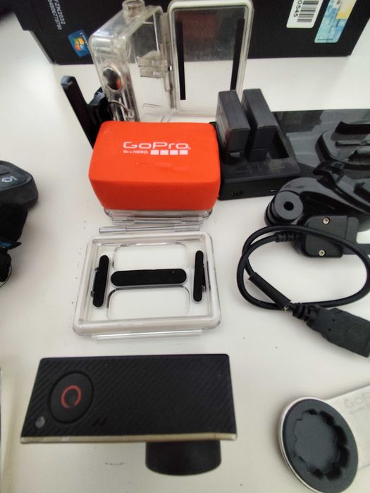Gopro Hero 4 com acessórios