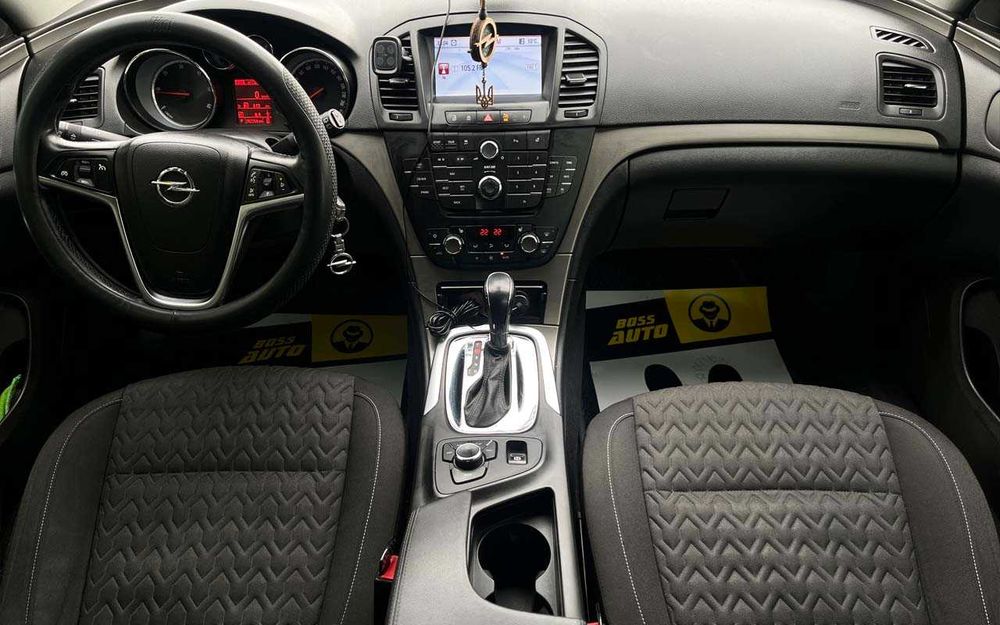 Opel Insignia Sports Tourer 2013