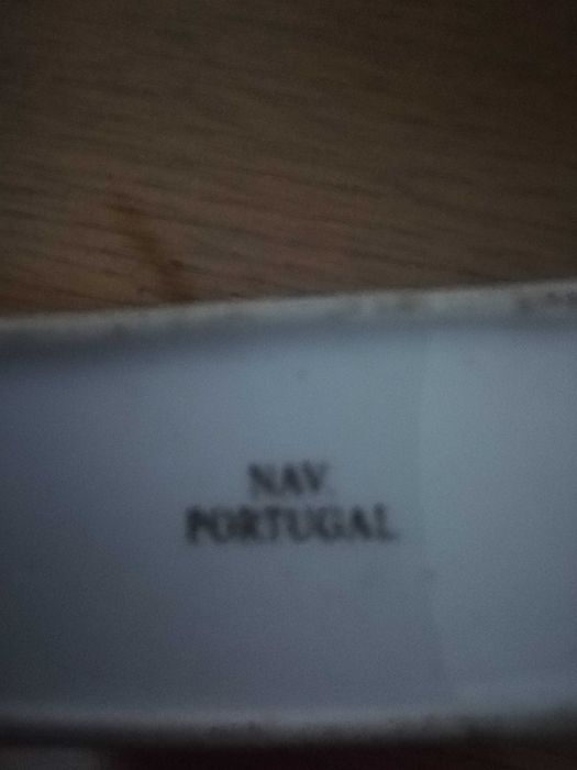 Caixa de porcelana e metal da marca NAV  PORTUGAL