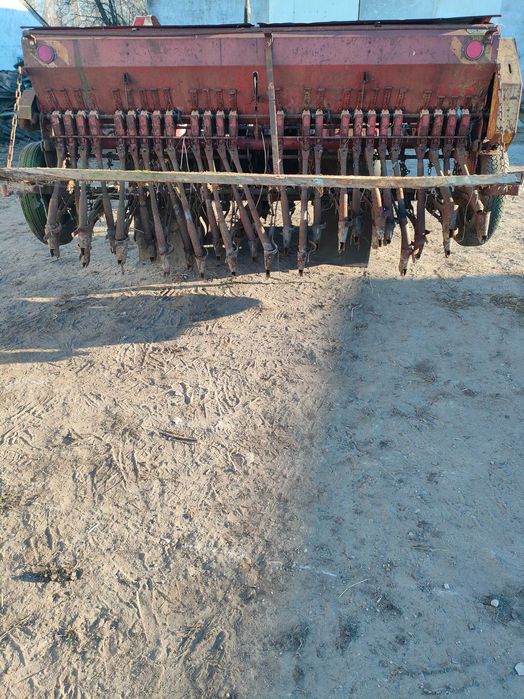 Siewnik zbożowy Poznaniak 2,7m