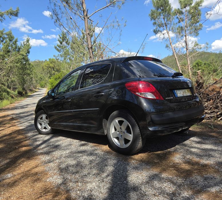 Peugeot 207 1.4 HDI Sportium