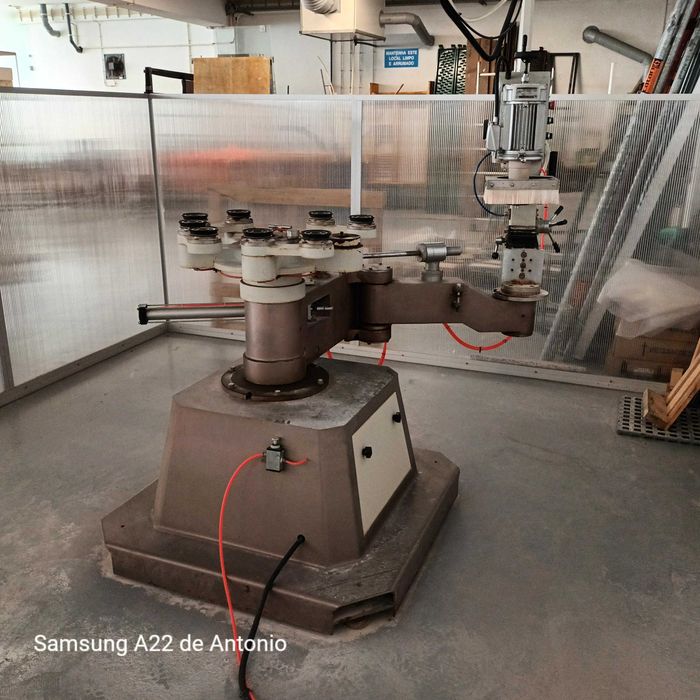 Máquina Arestas Molde - ENKONG YXM1