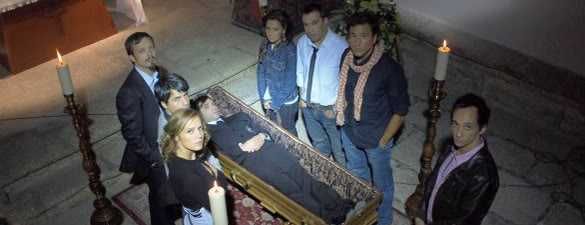 UM FUNERAL À CHUVA (Telmo Martins)Alexandre da Silva/Hugo Tavares NOVO