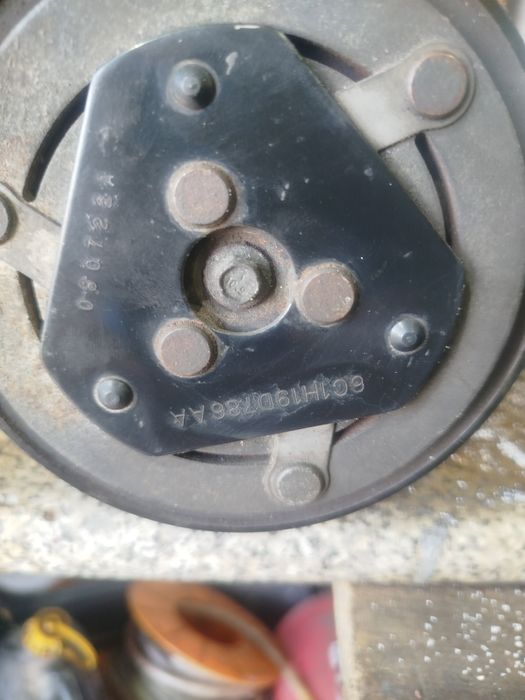 Compressor de ar condicionado Ford Transit