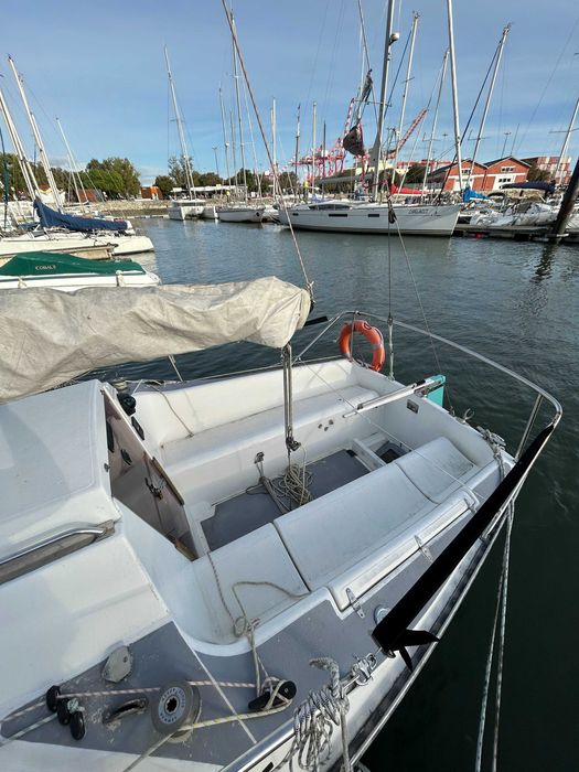 Veleiro Kelt Marine 707 – Pronto a Navegar