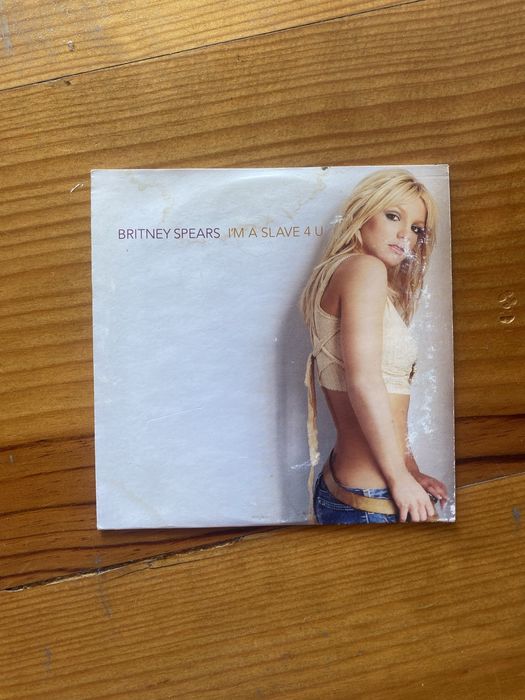 Britney Spears - I’m a Slave 4 U Single
