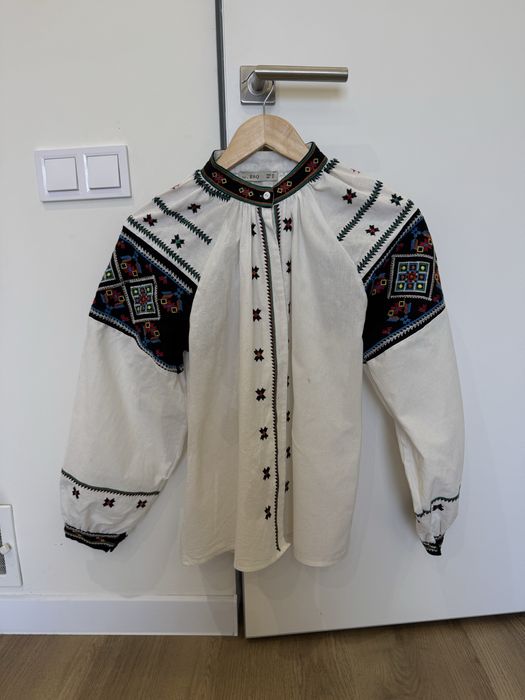 Вишиванка жіноча s svarga