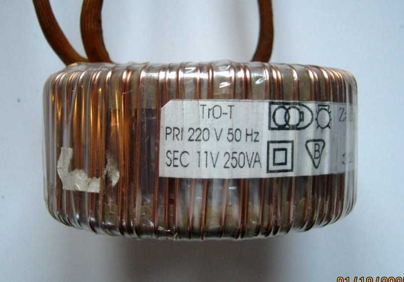 Transformator toroidalny 220 V / 11 V