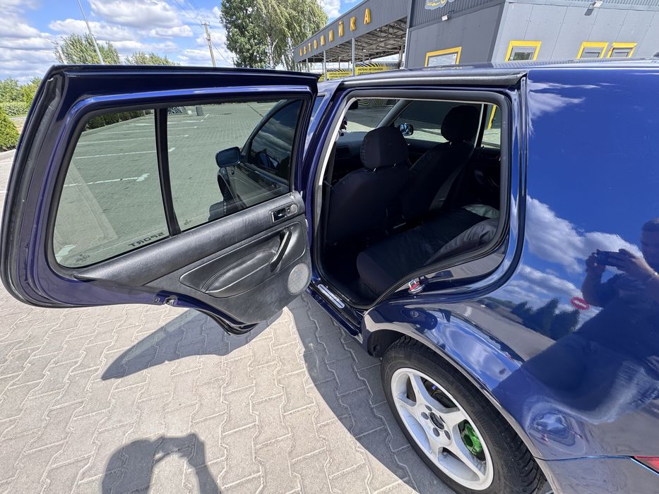 Volkswagen Golf 4