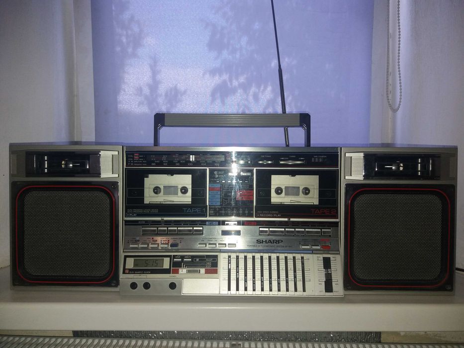 Винтажная магнитола Sharp GF-800Z(S)