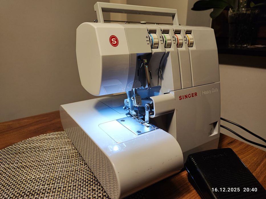 Singer overlock 14HD854 Maszyna do szycia Heavy Duty