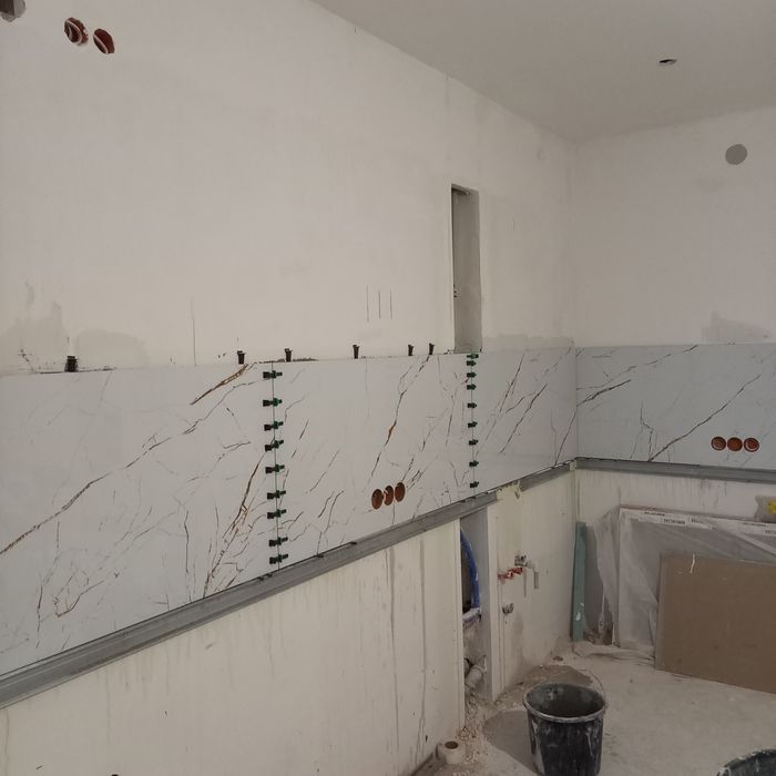 Плиточные роботы Николаев