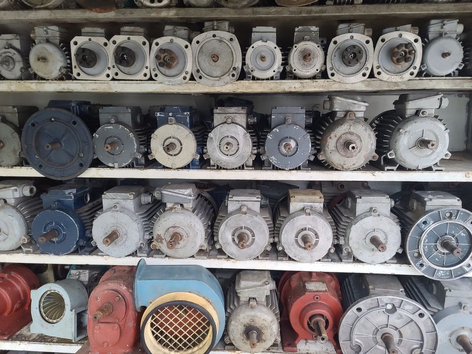 Асинхронные электродвигатели  220-380,с подключением в 220В под ключ.