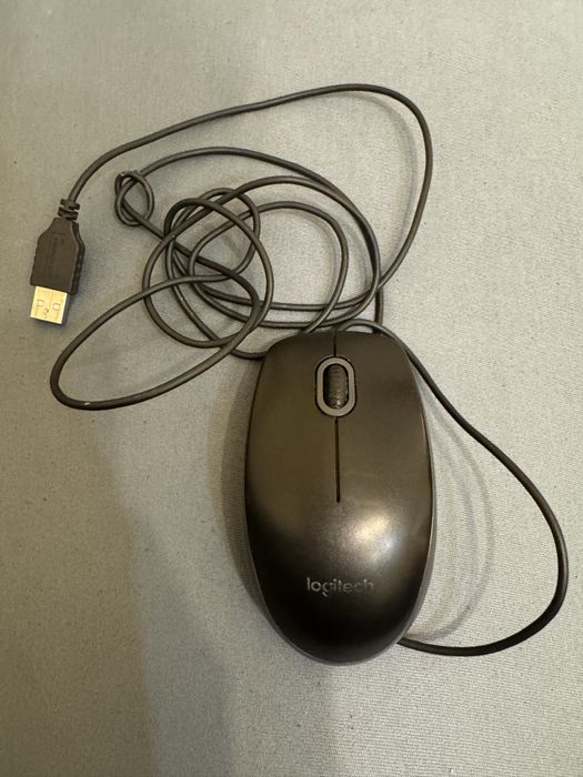 Używana przewodowa mysz Logitec