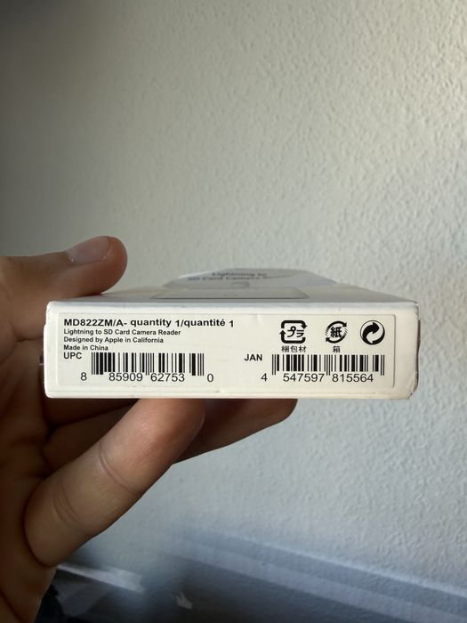 Apple Lightning to SD Card Camera Reader