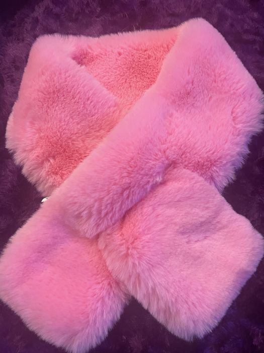 Продам новый меховой шарфик для девочки