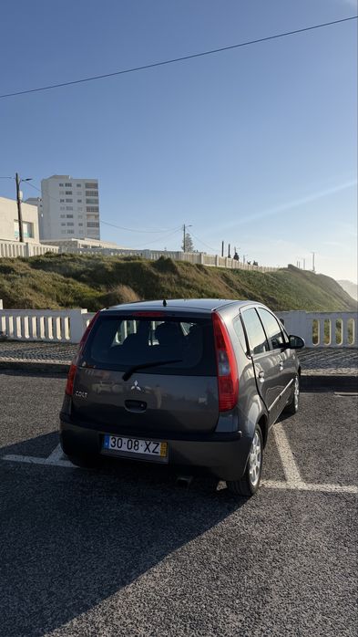 Mitsubishi colto completo bom de mecanica e pintura