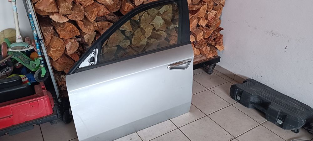 2 Portas lado Esq Alfa Romeo 159 jtdm carrinha