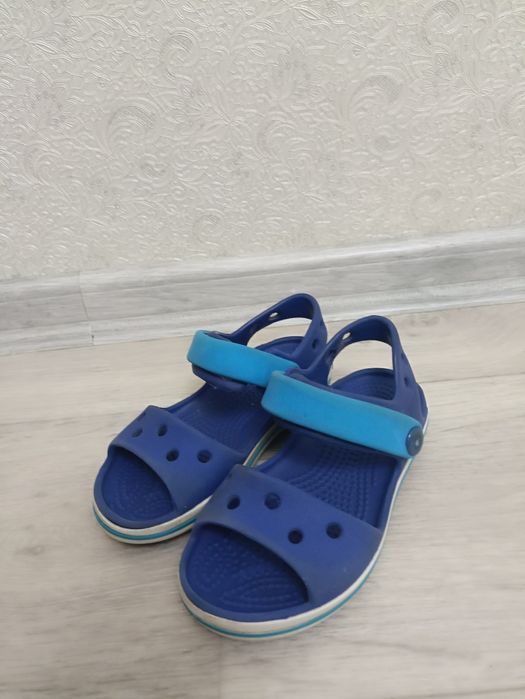 Сандалі дитячі Crocs C 8
