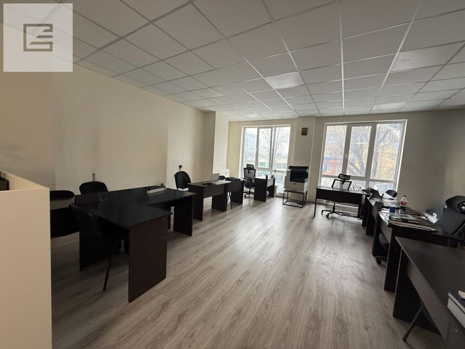 Продам офіс Костантинівська 75