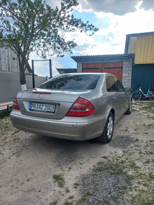 Продам Мерседес w211 2.2 cdi