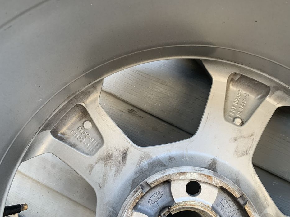 Оригінальний титановий диск Ford Volvo 4/108 R17 4*108 17 одна штука