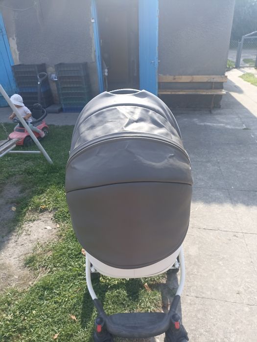Продам Коляска 2в1