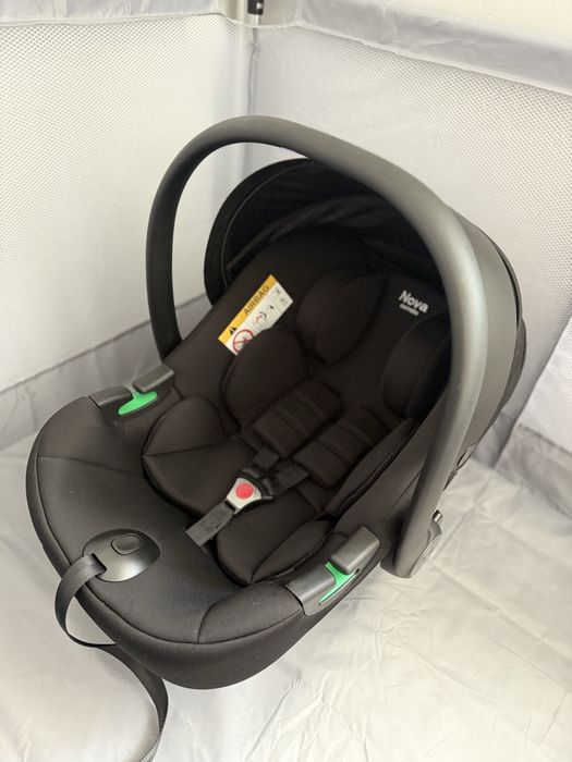 Автолюлька Carello Nova для немовлят до 1 року