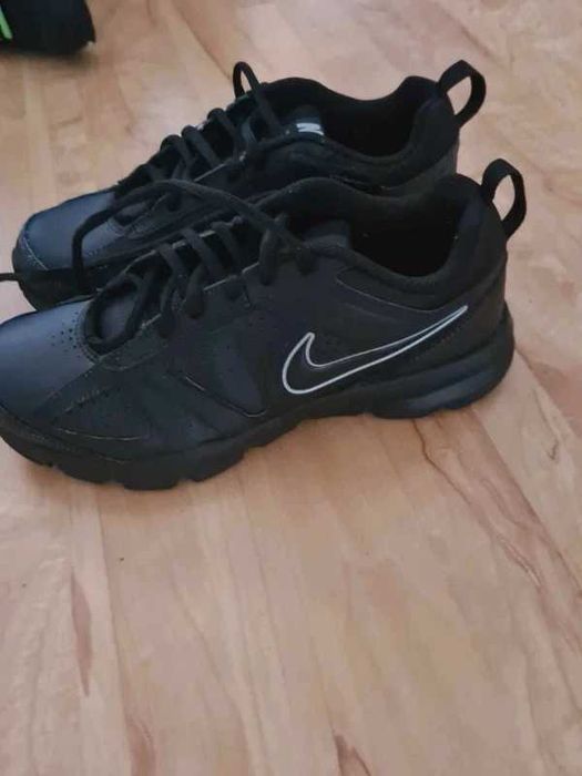 Buty Nike w stanie idealnym