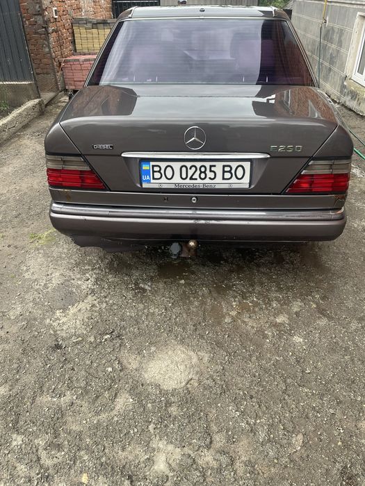 Продам мерседес 124 2.5 дізель