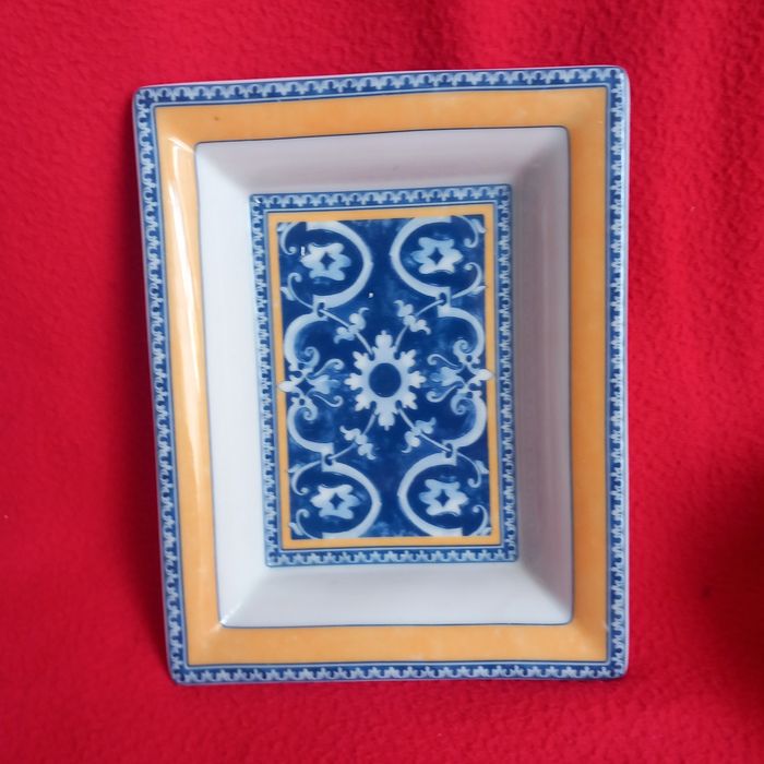 Peças Vista Alegre  como novas