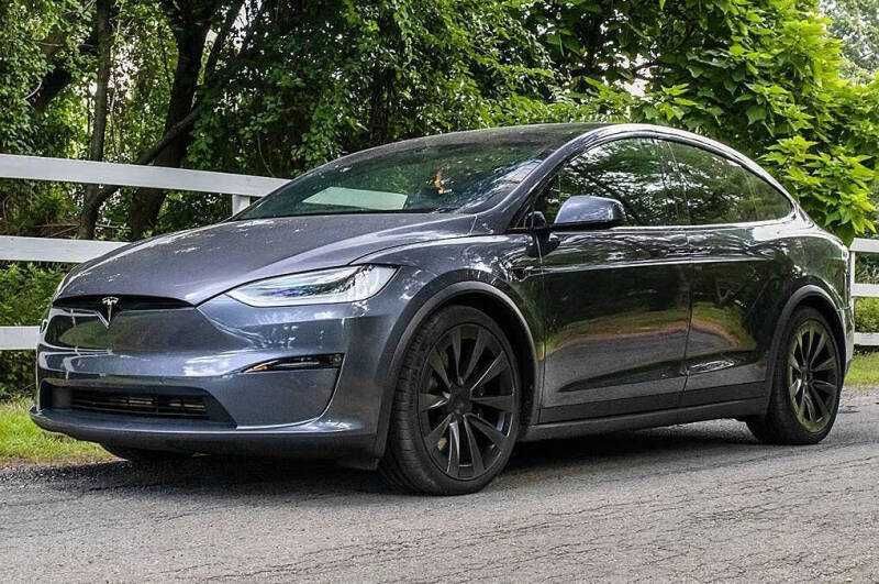 2022 Tesla Model X Plaid
