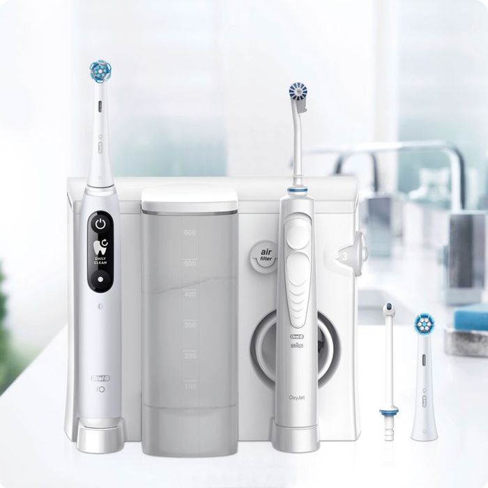 Oral-b Zestaw Do Higieny Jamy Ustnej Irygator Center Oxyjet Szczoteczk