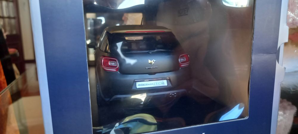Citroën Ds3 R Escala 1/18 da Norev