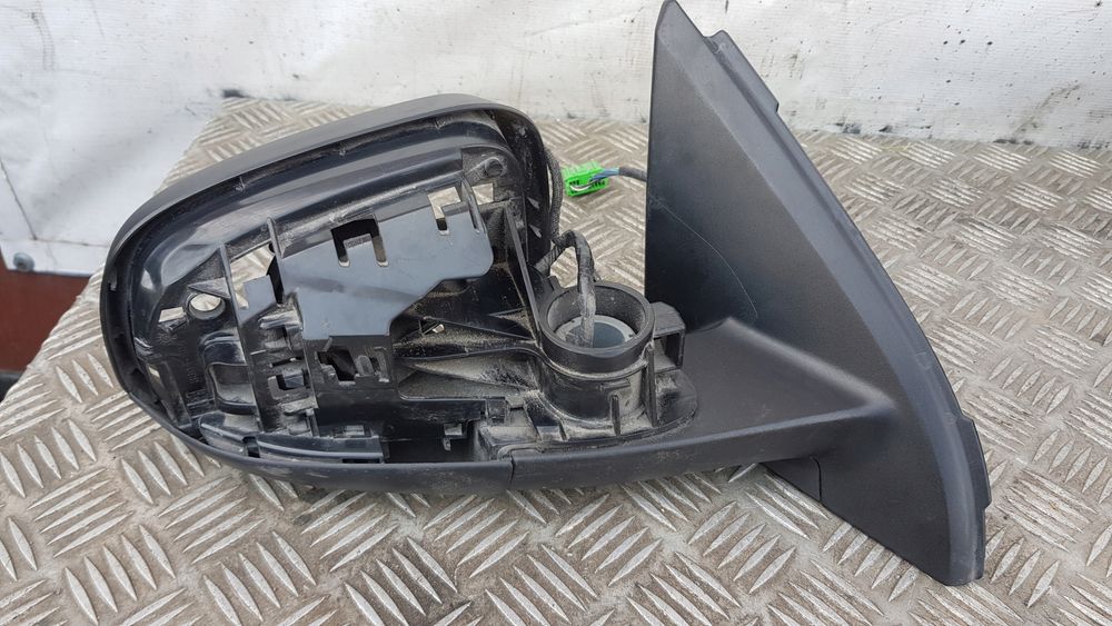 Volvo V60 Lusterko Prawe Europa 6 Pin