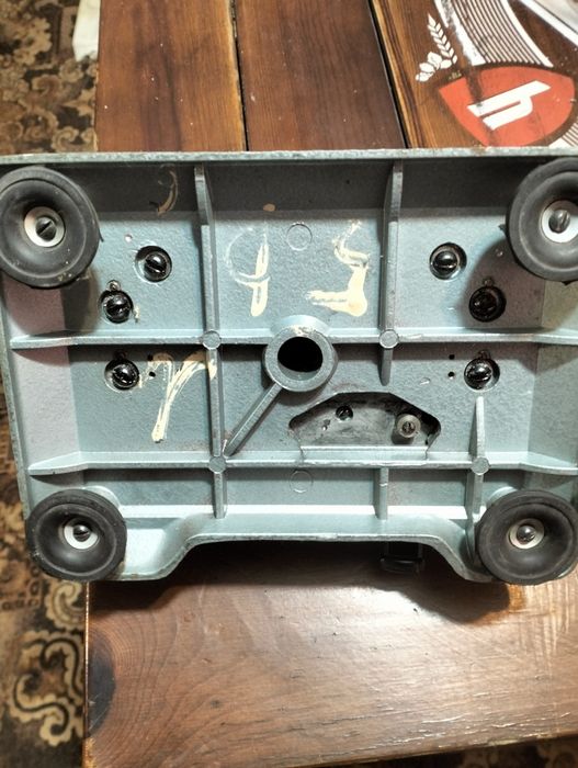 Продам механічний лічильний апарат Фелікс М.
Повністю робочий, всі важ