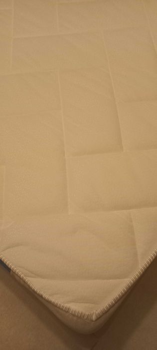 Colchão muito bom estado