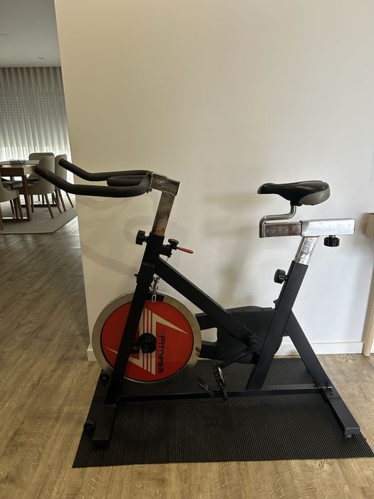 Bicicleta de cycling spinning