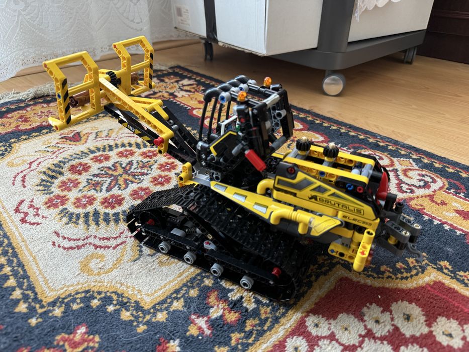 Lego 42094 kompletne bez pudelka i instrukcji