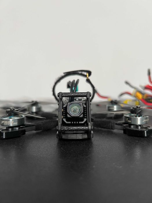 Dron FPV 3  sub250 Flywoo elrs 2,4 dji o4 lite